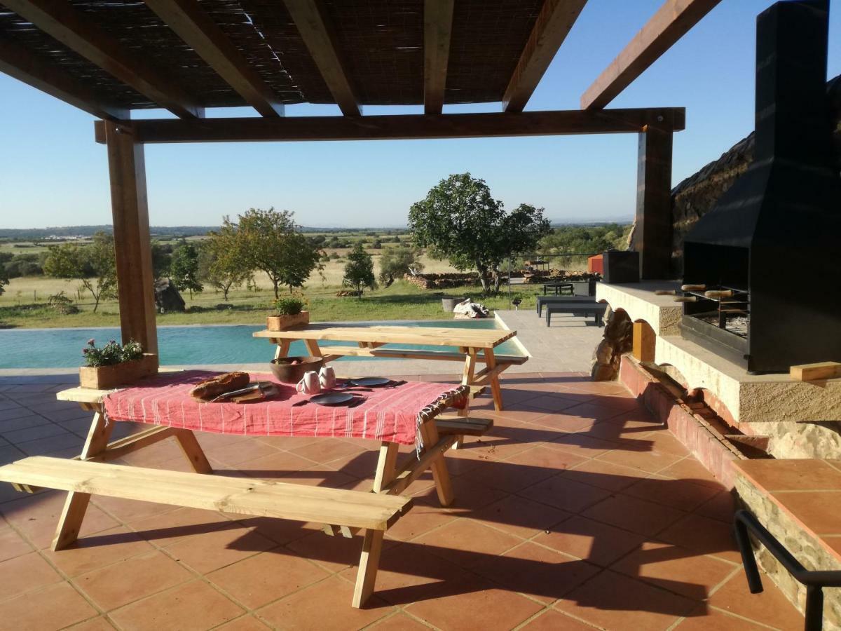 Mas Ferriols - Only Adults Pension Mollet de Perelada Buitenkant foto